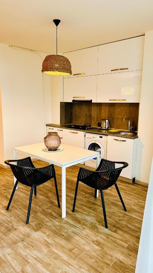 Magnolia Apartment Terrace 3 Батуми Экстерьер фото