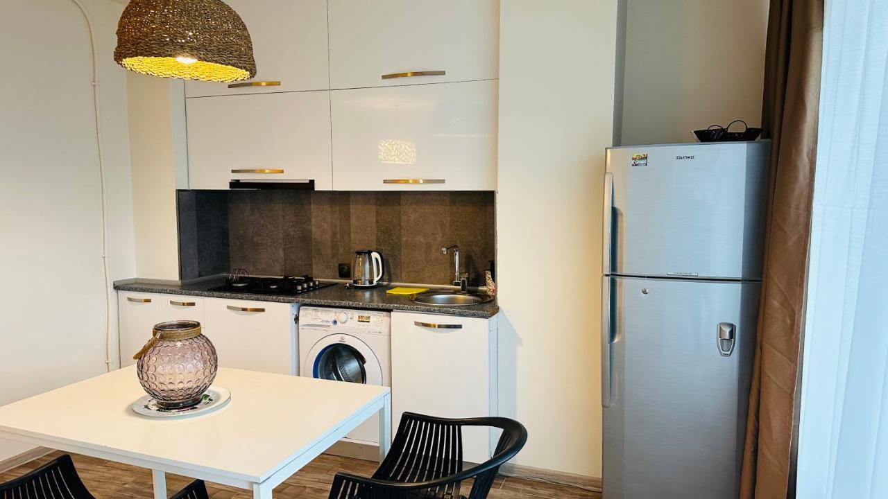Magnolia Apartment Terrace 3 Батуми Экстерьер фото