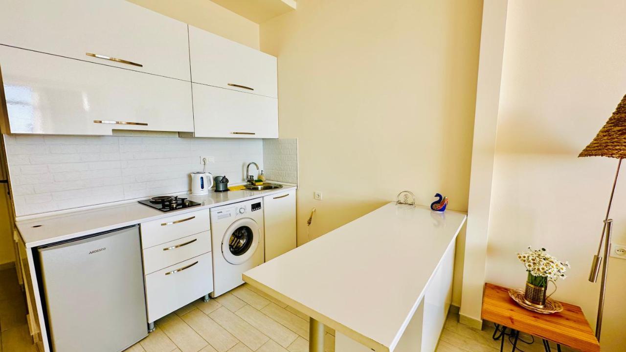 Magnolia Apartment Terrace 3 Батуми Экстерьер фото